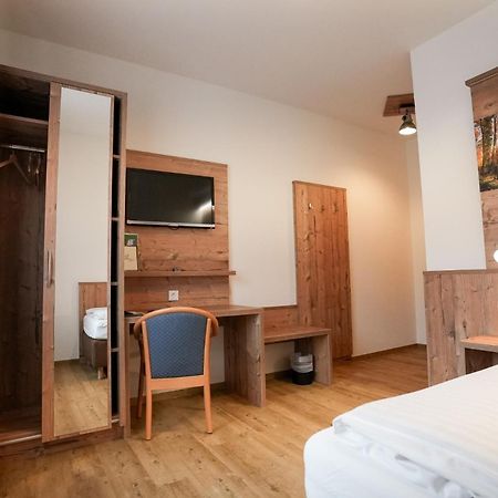 Hotel Restaurant Perschler Rattenberg  Buitenkant foto