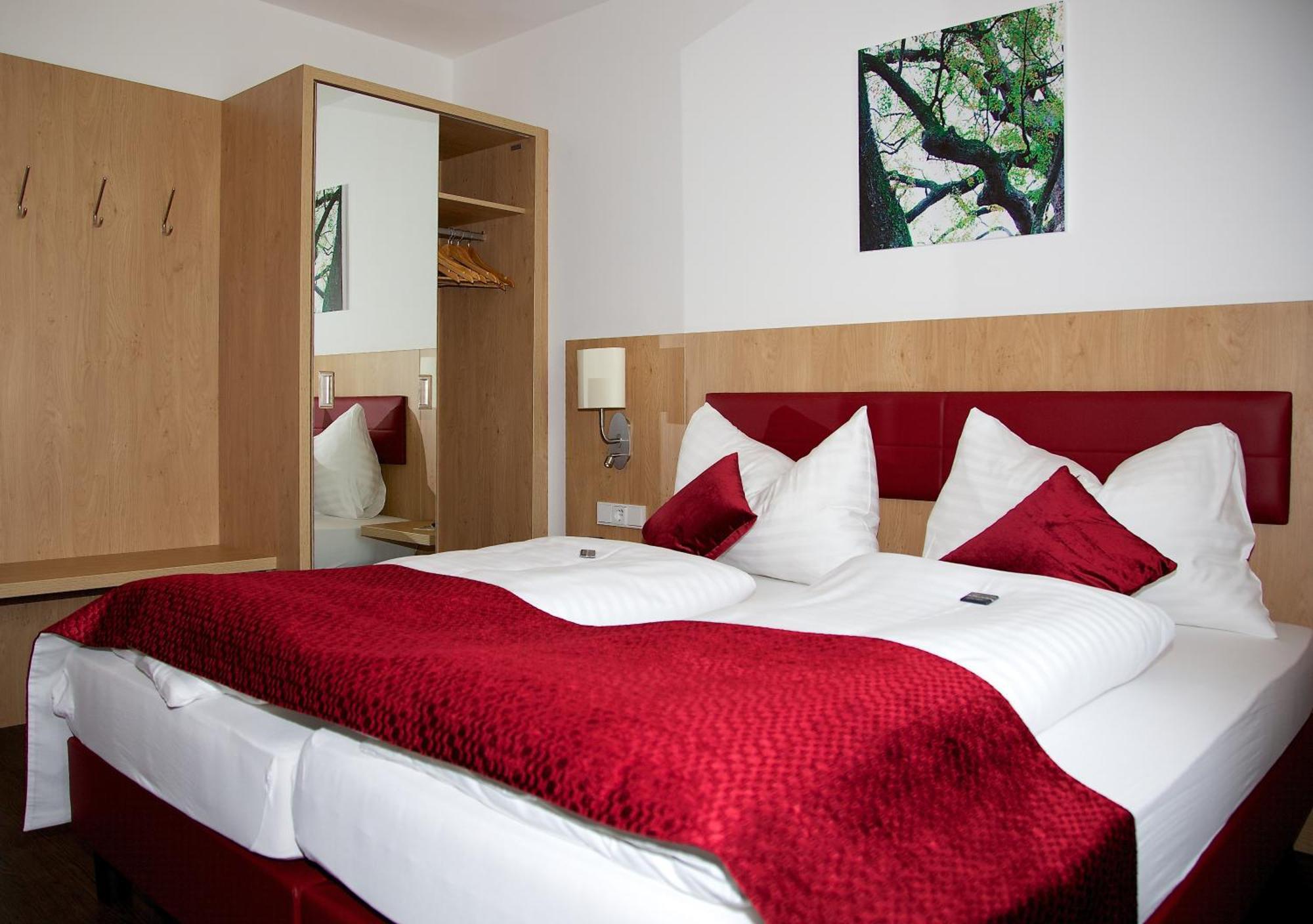 Hotel Restaurant Perschler Rattenberg  Kamer foto
