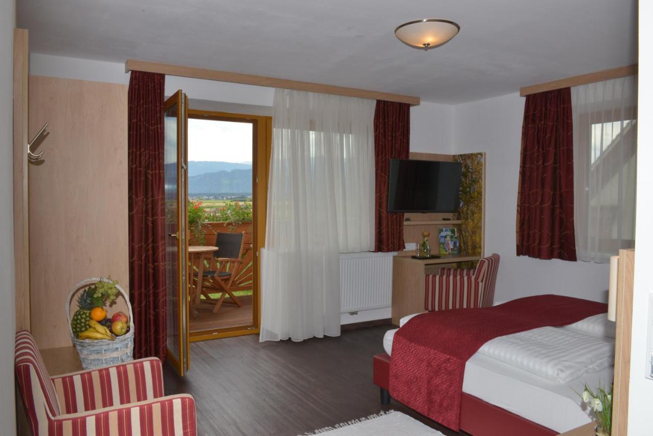 Hotel Restaurant Perschler Rattenberg  Buitenkant foto
